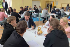 Iespejo-lidzalibu_diskusija_ar_politikiem-18