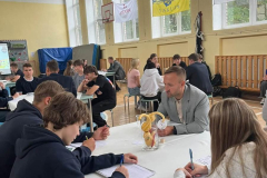Iespejo-lidzalibu_diskusija_ar_politikiem-22