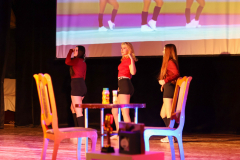 Izklausies_redzets_26-26