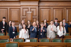 Jauniesu_Saeima_26-4