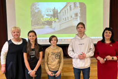 Matemātikas olimpiādes laureāti