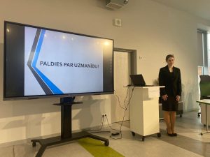 Lepojamies ar augstiem sasniegumiem Saldus novada pamatskolu posma pētniecisko darbu konferencē